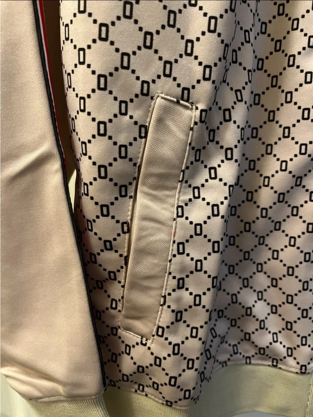 FOCUS NWT Beige & Red Track Jacket - Picture 9 of 10